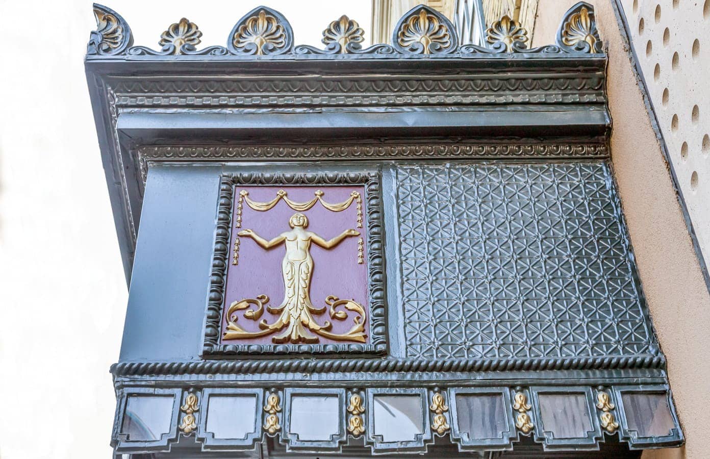 beautify-your-building-with-decorative-sheet-metal