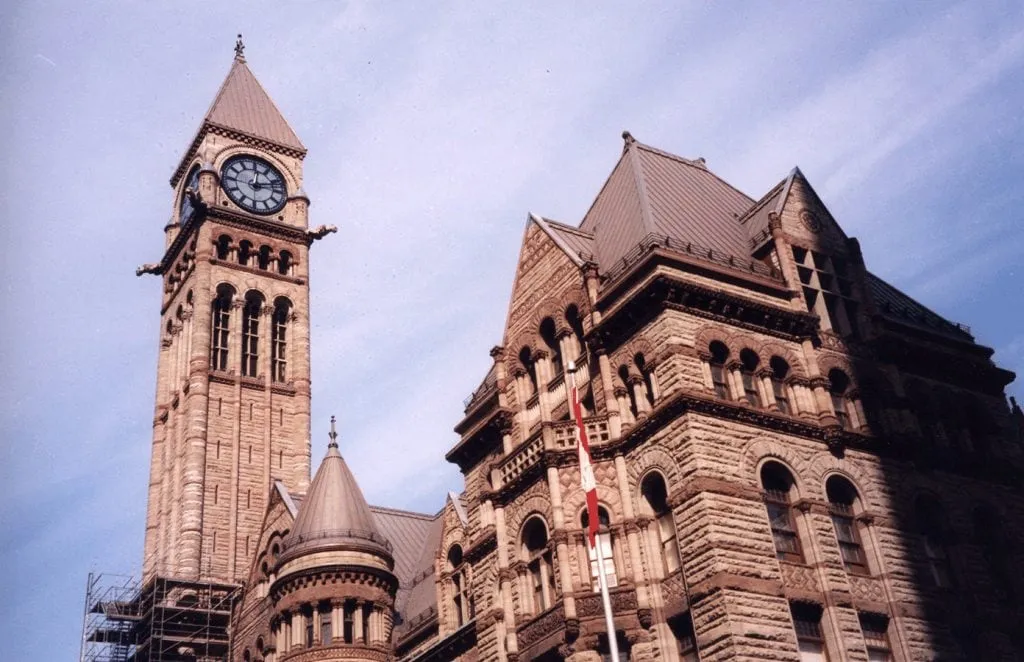 Batten Seam vs. Standing Seam Metal Roof: A Historic Guide